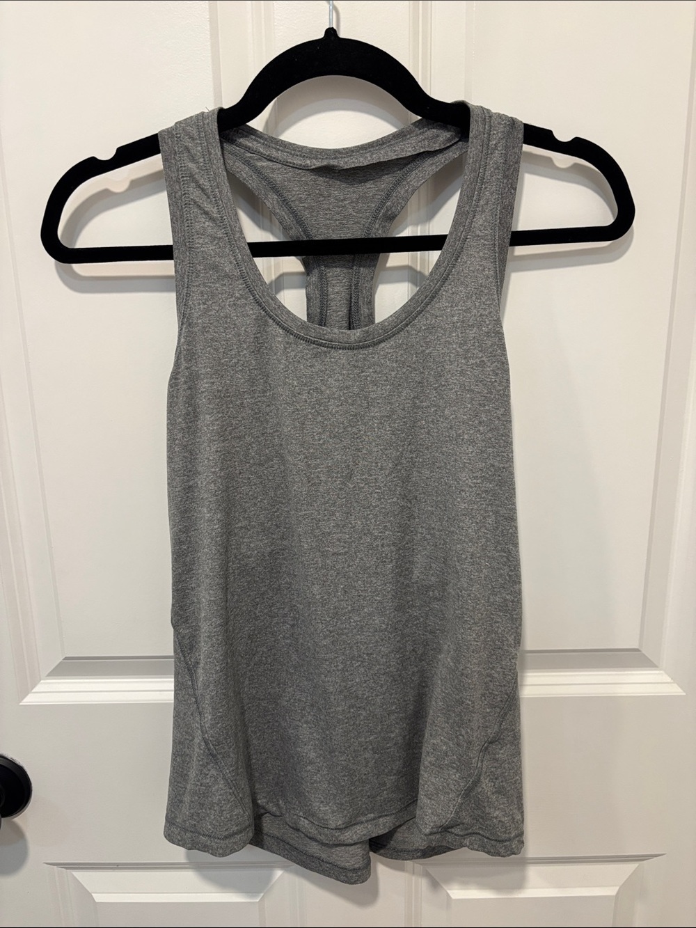 Yogalicious Heather Gray Racerback Tank Top Women's Size M Athletic Workout Yoga